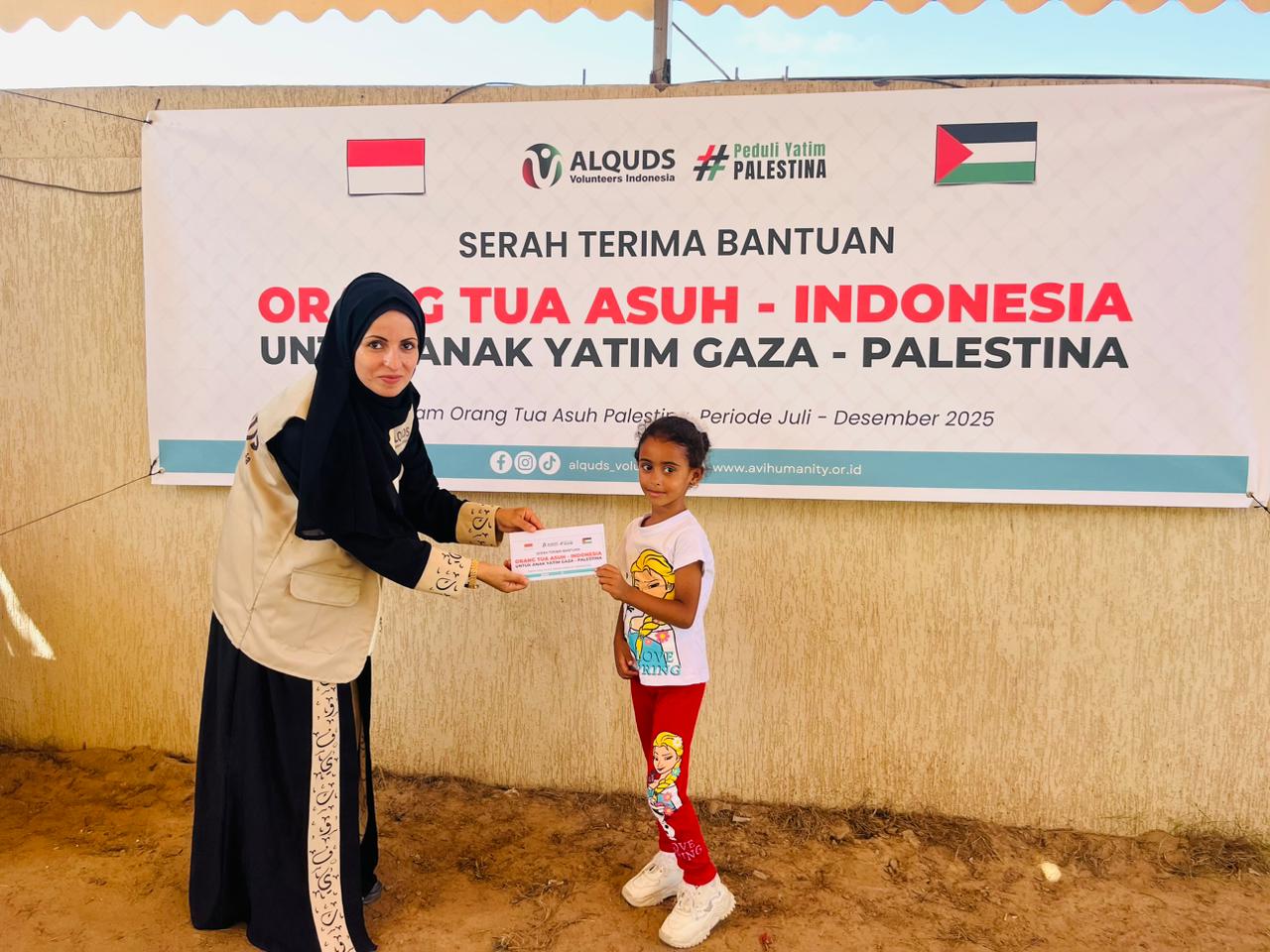 Anak yatim Palestina dalam kegiatan belajar