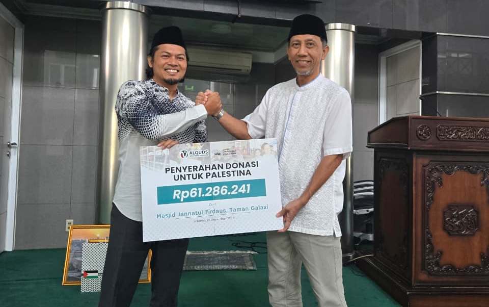 Melalui AVI, Masjid Jannatul Firdaus Bekasi Salurkan Donasi Kemanusiaan untuk Palestina