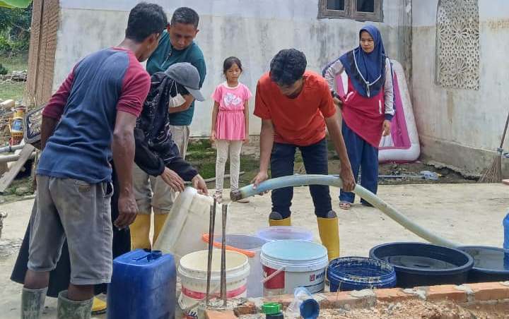 AVI Salurkan 5.000 Liter Air Bersih untuk Penyintas Bencana Aceh Tamiang