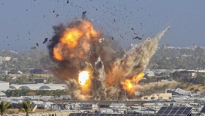 Serangan Udara Kembali Menghantam Gaza, Anak dan Perempuan Jadi Korban