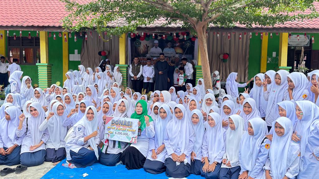Bersama Ulama Palestina Hadir di Aceh, Safari Maulid AVI Teguhkan Solidaritas Umat dan Bangsa