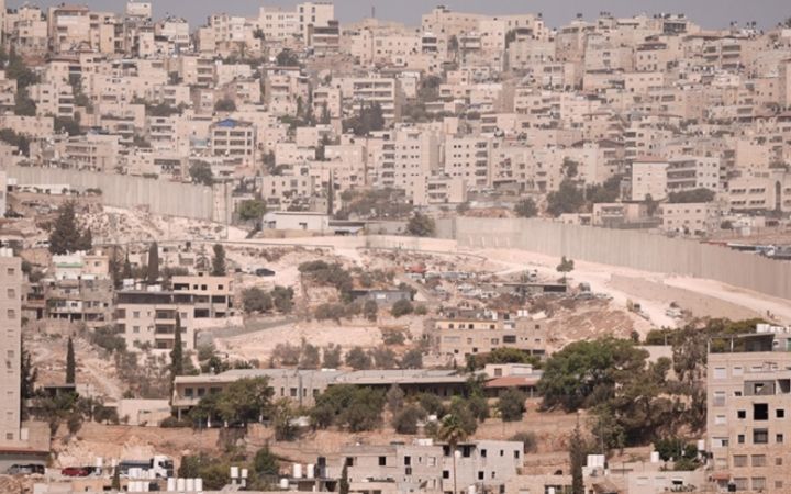 Anak Palestina 12 Tahun Luka Parah Ditabrak Kendaraan Militer Israel di Jericho
