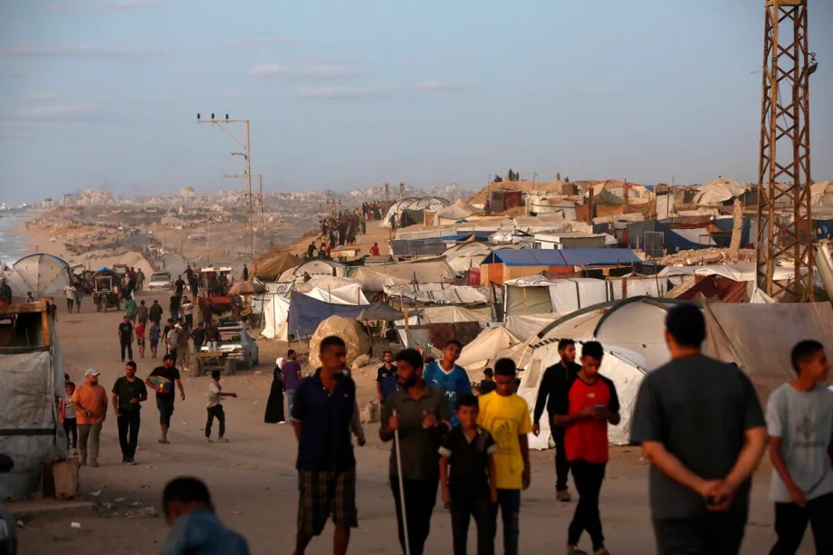 OCHA Laporkan 127.000 Warga Gaza Mengungsi ke 360 Lokasi di Gaza Selatan, Kondisi Kemanusiaan Memburuk