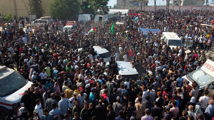 Warga Gaza Menyambut Pulang 2.000 Tahanan Palestina dengan Air Mata dan Harapan